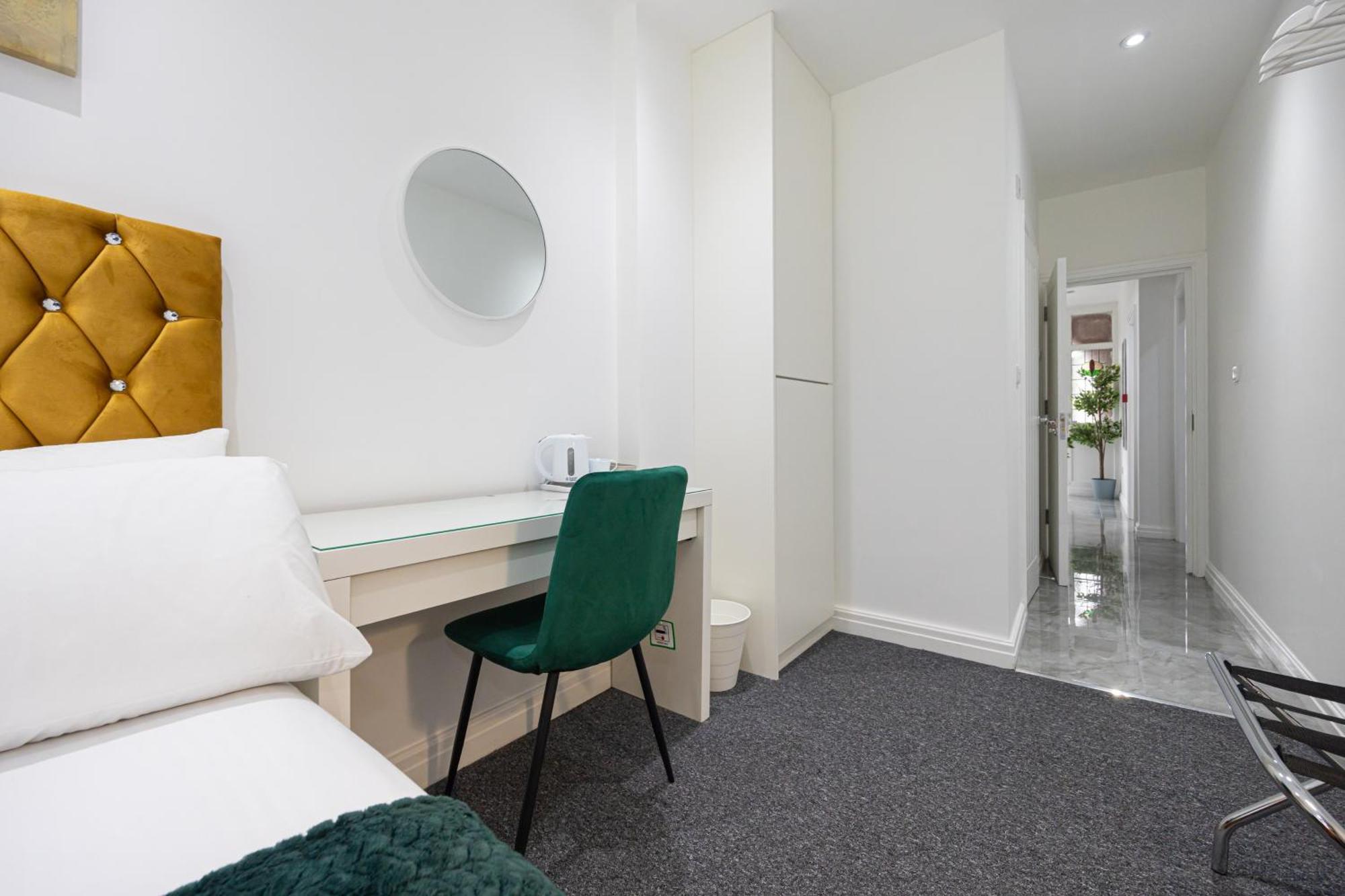 The Kent- Luxury Rooms Манчестер Экстерьер фото